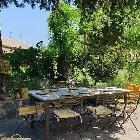 Dom wakacyjny Mansion Like House Close To And Corfu Town *