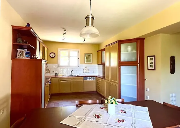 Mansion Like House Close To And Corfu Town Gastouri (Corfu)